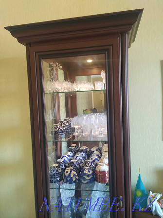 Sale! Case show-window KaspiRED with illumination + chest of drawers (Belarus) Aqtobe - photo 3