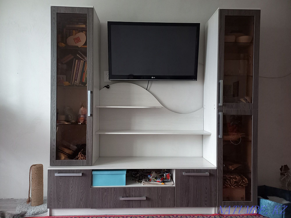 продаю стенку в гостиную Темиртау - изображение 1