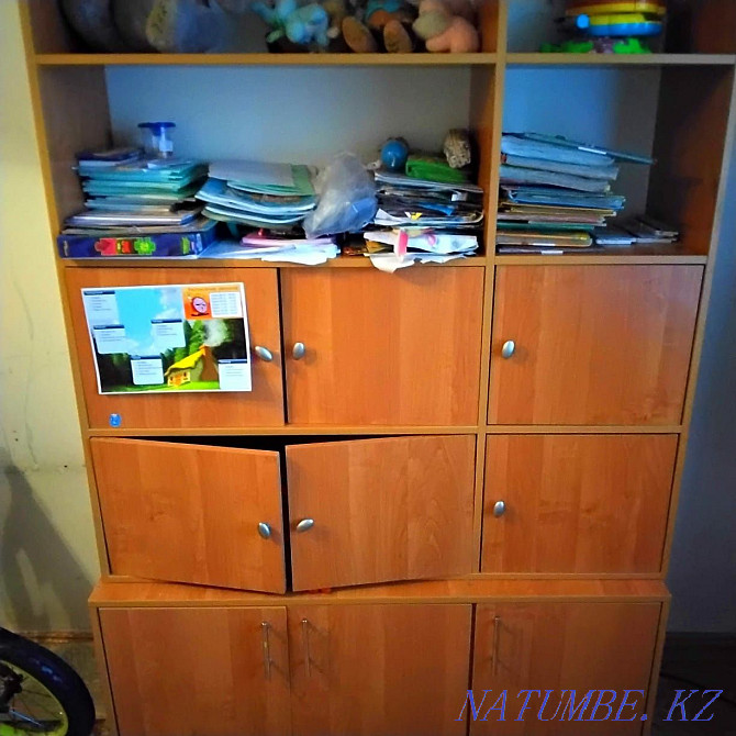 Wardrobe with shelves Urgent sale in good condition Almaty - photo 3