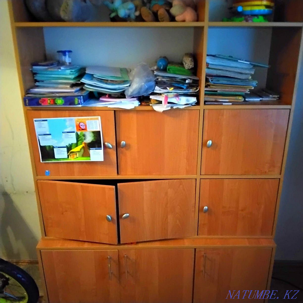 Wardrobe with shelves Urgent sale in good condition Almaty - photo 3