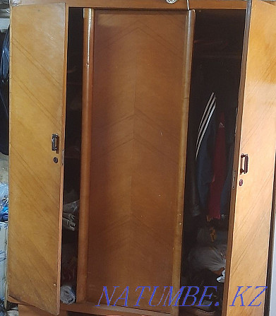 Дубовый шкаф для дачи Балхаш - изображение 1