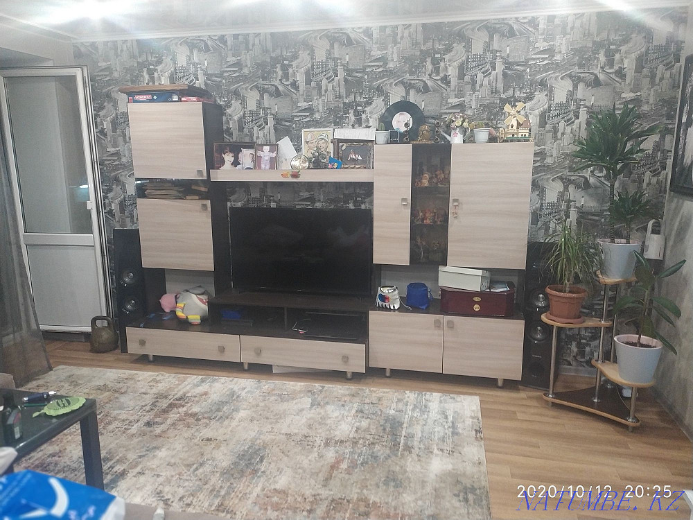 Продам мини стенку размер2.80*1.90 Петропавловск - изображение 1