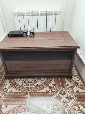 Продам мебель , подставку и журнальный столик Aqtobe