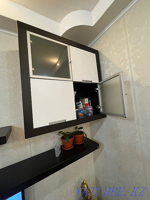 Продам полки настеннные, стол Акбулак - изображение 3