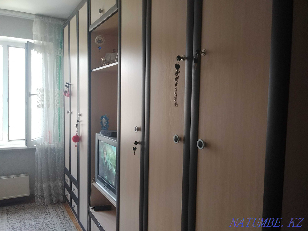 Wall cabinet for sale in good condition Almaty - photo 1