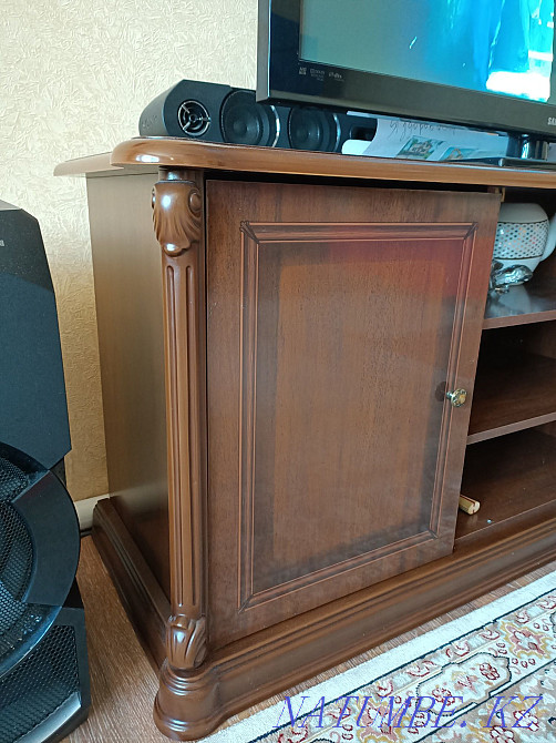 TV stand Kostanay - photo 2