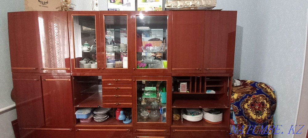 Продам стенку деревянную! Узынагаш - изображение 8