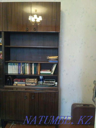 Bookcases, wooden. For home Kostanay - photo 1