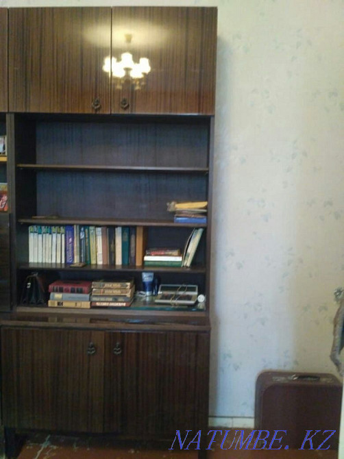 Bookcases, wooden. For home Kostanay - photo 1