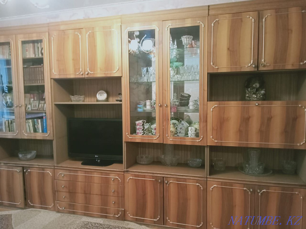 Продам стенку!!! Уральск - изображение 1