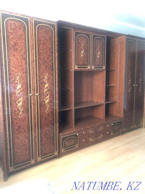 Sell living room wall Astana - photo 2