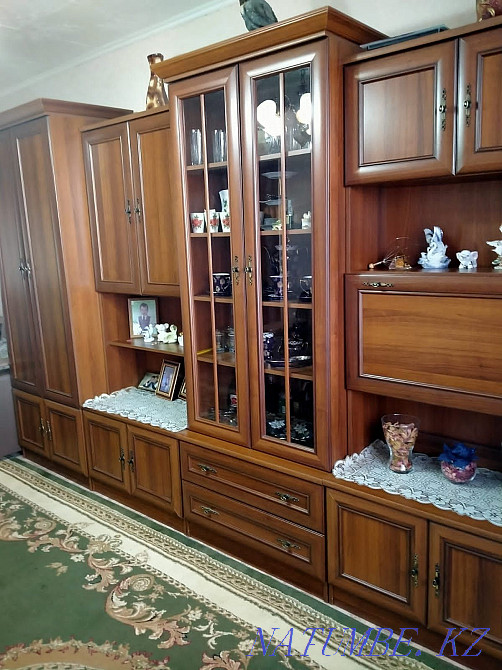 Продам стенку Петропавловск - изображение 1