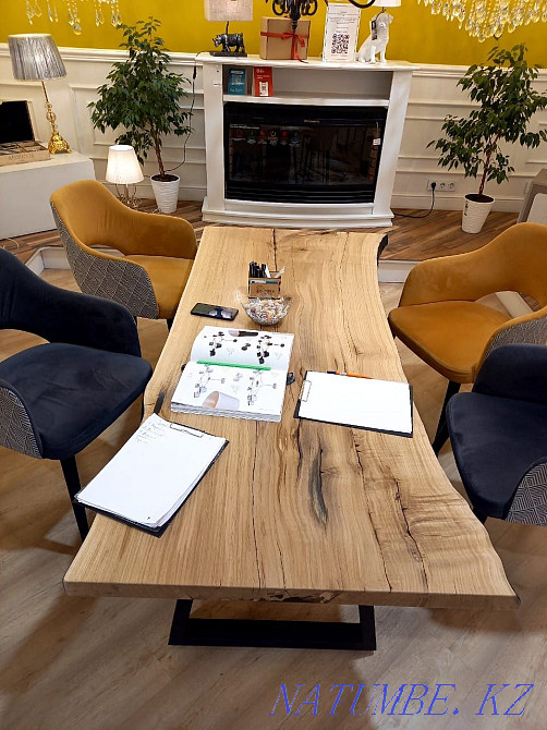 Coffee table made of solid Walnut slab! With wooden legs! Almaty - photo 4