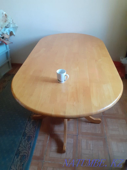 Bamboo table  - photo 1