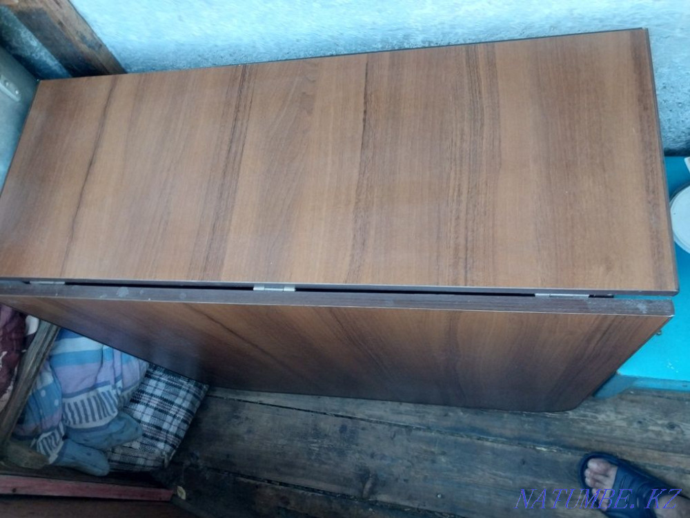 I will sell a sliding table a curbstone Petropavlovsk - photo 1