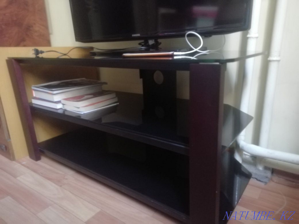 Журнальный стол/Стол для телевизора Алматы - изображение 3