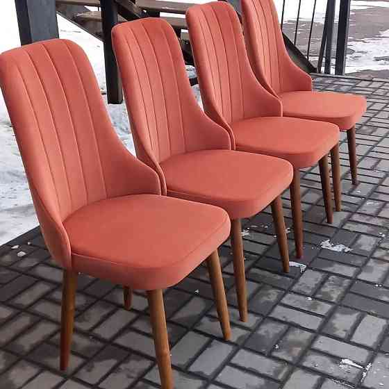 Мягкие дизайнерские стулья Astana