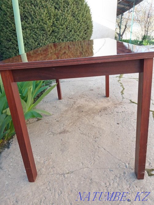 Столик журнальный, полированный. Шымкент - изображение 5
