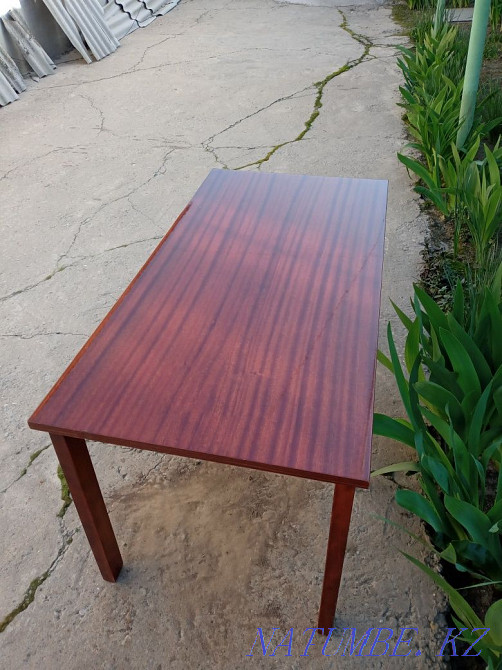 Столик журнальный, полированный. Шымкент - изображение 4