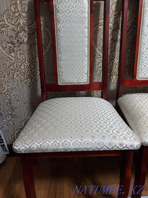 Срочно продам овальный стол, стулья Талас - изображение 6