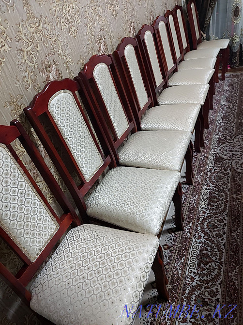 Срочно продам овальный стол, стулья Талас - изображение 7