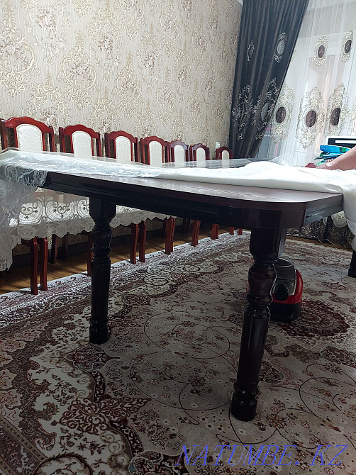 Срочно продам овальный стол, стулья Талас - изображение 2