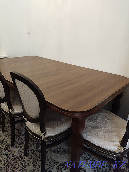 Sell dining table Astana - photo 1