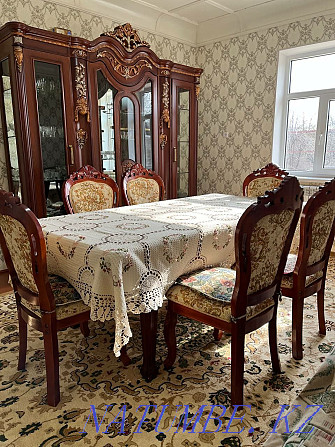 Table and 6 chairs. Baasy Kelisimdi Saryaghash - photo 4