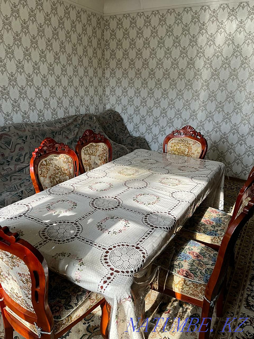 Стол и 6 стулья. Ба?асы келисимди Сарыагаш - изображение 2