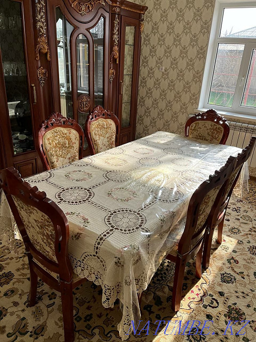 Стол и 6 стулья. Ба?асы келисимди Сарыагаш - изображение 1