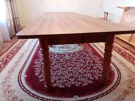 Продам стол для кухни и гостинной Shymkent