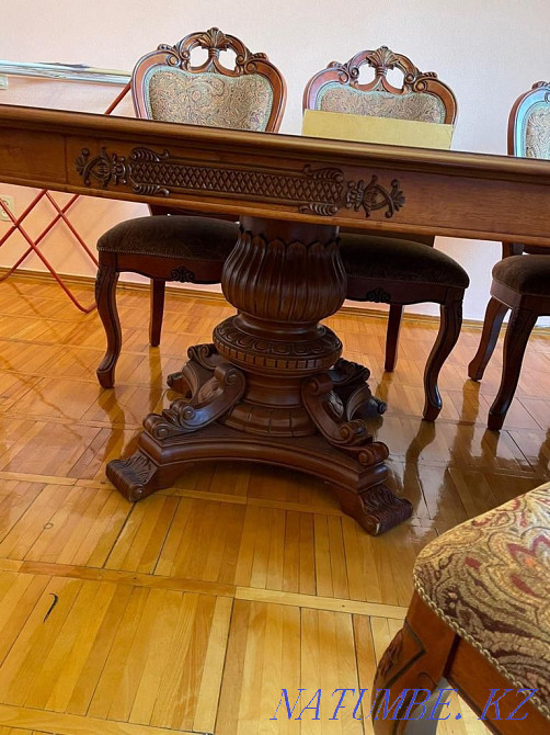 Selling large table and chairs Almaty - photo 5