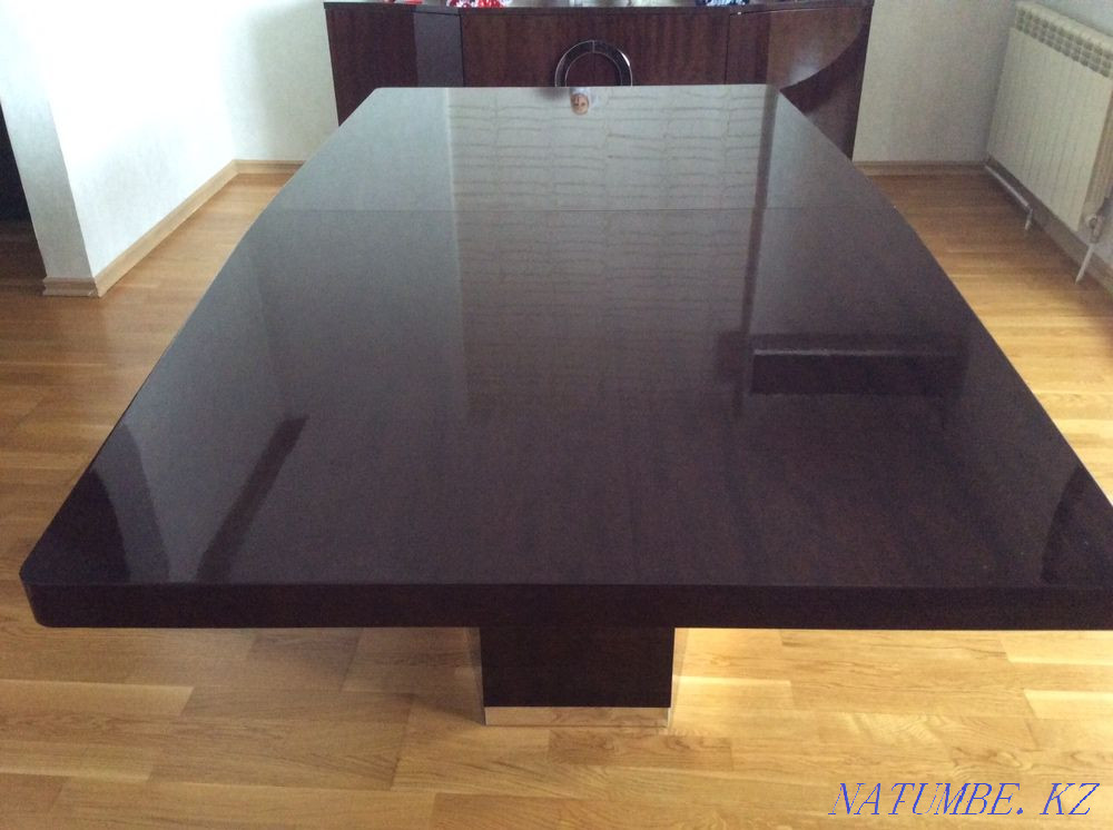 I sell a folding table, made in Italy Astana - photo 1