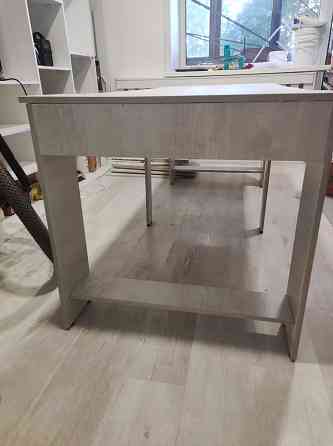 Продам стол-трансформер Karagandy
