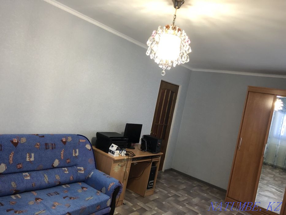 Стол компьютерный Актобе - изображение 1