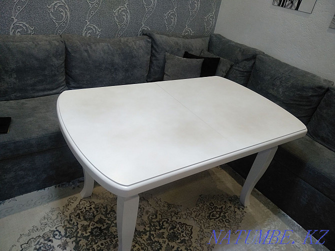 Sell dining table Almaty - photo 2