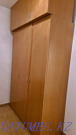 Дәлізге арналған гардероб, кеңсе үшін болуы мүмкін  Атырау - изображение 1