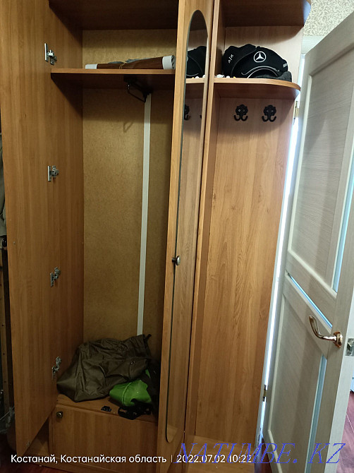 Шұғыл түрде дәліздегі гардероб сатылады  Қостанай  - изображение 2