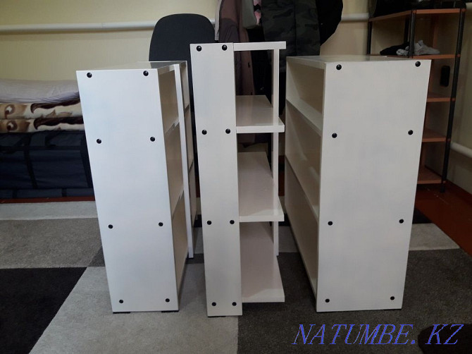 I sell a white shoe rack There are 3 pieces Size: 1 - 74 cm x 75 cm 2 - Shymkent - photo 5