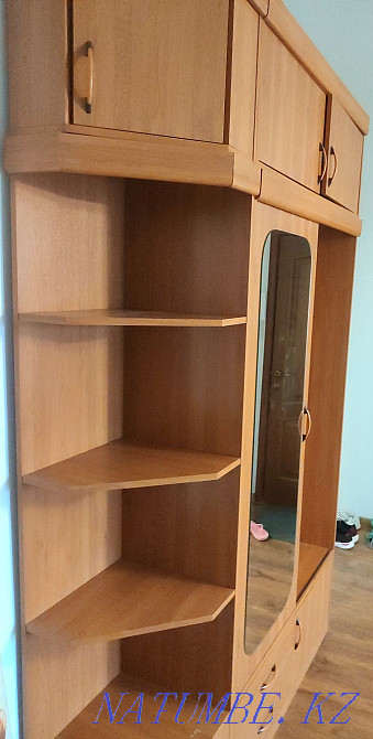 Шкаф в прихожую. Атырау - изображение 2