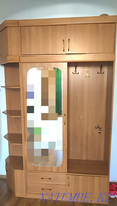 Шкаф в прихожую. Атырау - изображение 1