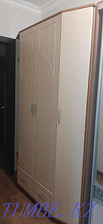 Шкаф гардеробная прихожка, спальная размер высота 210, длина 140 Семей - изображение 1