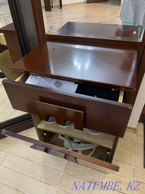 Зеркало с тумбой Астана - изображение 2