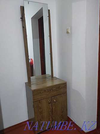 Mirror with cabinet for sale Талас - photo 1