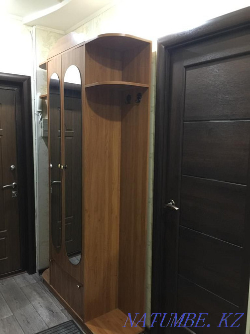 Продам шкаф для прихожей Аксай - изображение 1