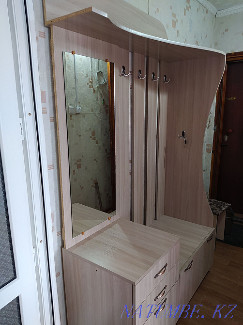 продам прихожую срочно Семей - изображение 2