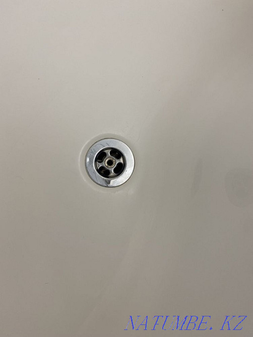 Bath is in good condition. All questions via whatsapp Almaty - photo 2