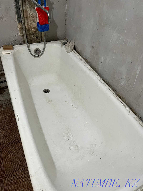 Used cast iron bath Almaty - photo 1