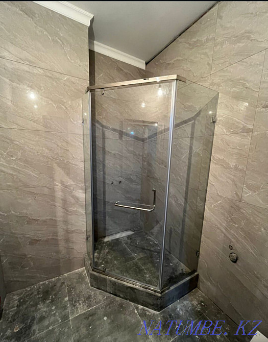 Custom glass shower enclosures Glass shower screens Almaty - photo 1