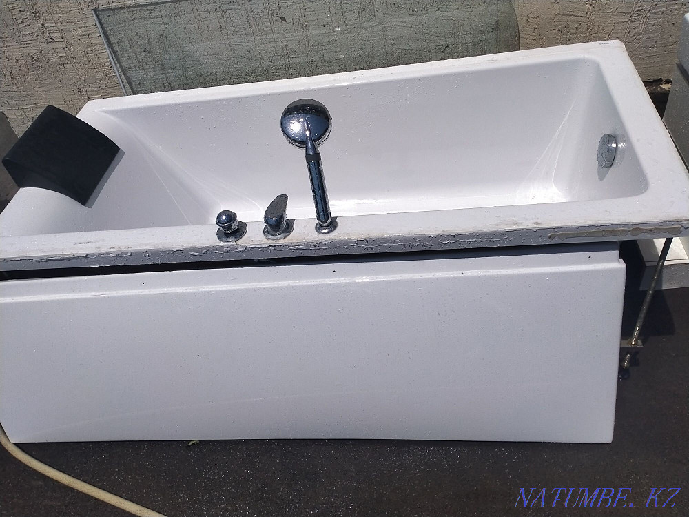 Bathroom furniture  - photo 3